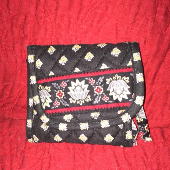 Woman's wallet - Picture 1 of 1